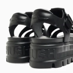 Plataformas Hush Puppies Negro Meel