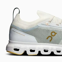 Zapatillas ON Blanco Cloud 6 Versa