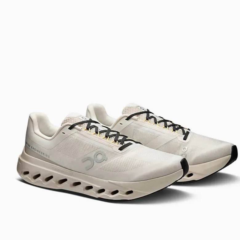 Zapatillas ON Crema Cloudsurfer Next