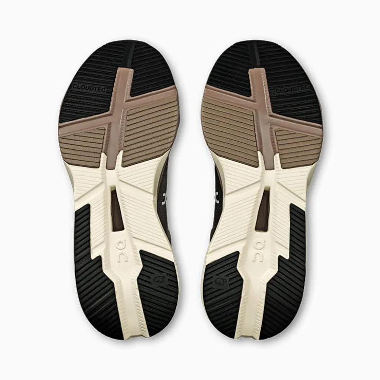 Zapatillas ON Marrón Cloudnova X