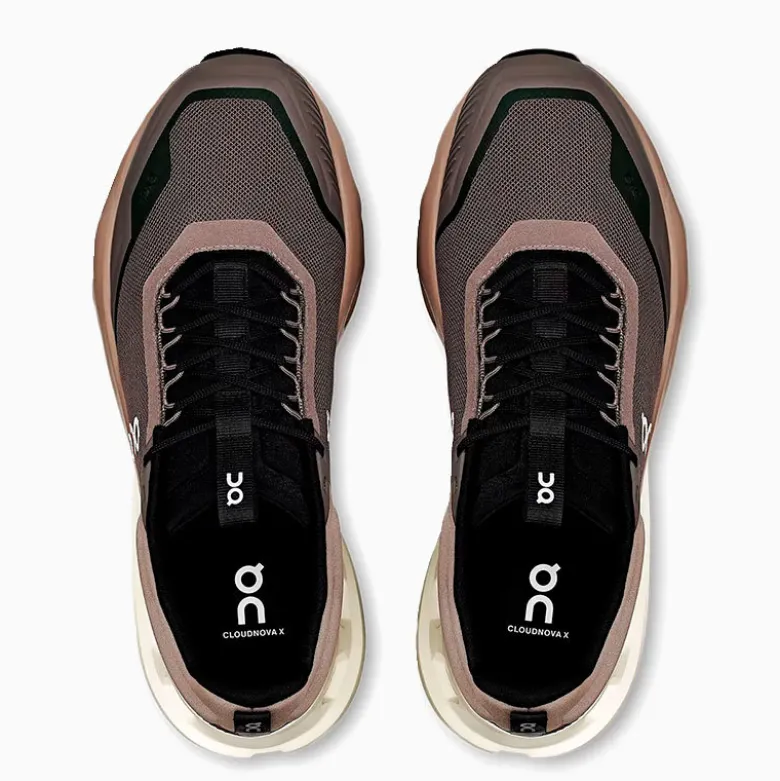 Zapatillas ON Marrón Cloudnova X
