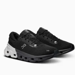 Zapatillas ON Negro Cloudflyer 5