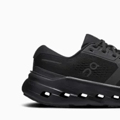 Zapatillas ON Negro Cloudrunner 3