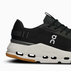Zapatillas ON Negro W Cloudnova Form 2