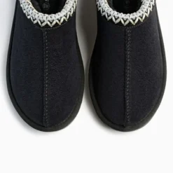 Zuecos Hush Puppies Negro Risk
